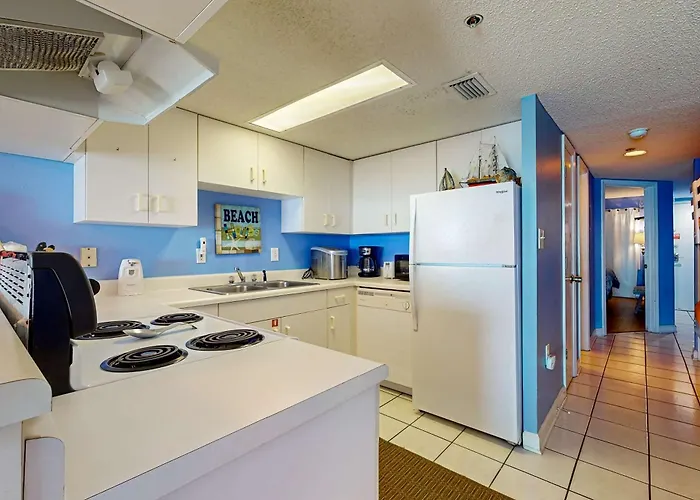 Holiday home Clearwater With Bunk Pool & Balcony - Walk To Waves Gulf Shores