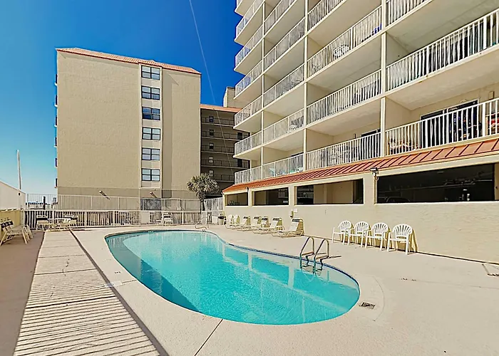 Clearwater With Bunk Pool & Balcony - Walk To Waves Gulf Shores