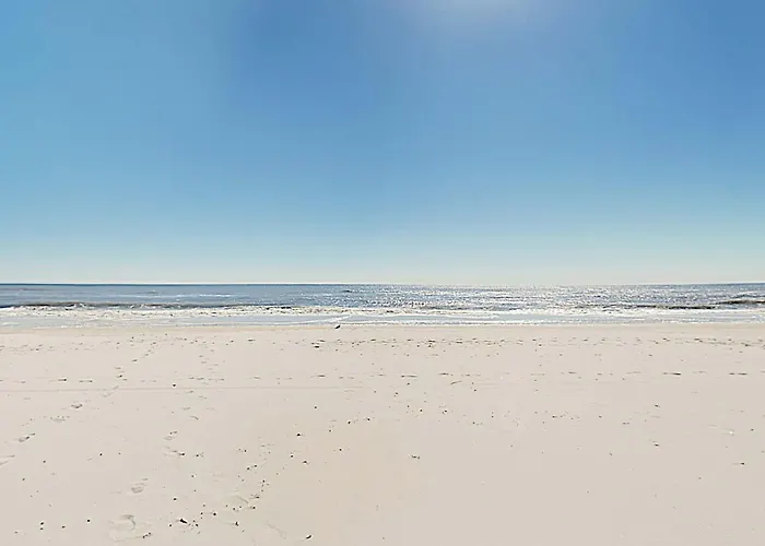 Clearwater With Bunk Pool & Balcony - Walk To Waves